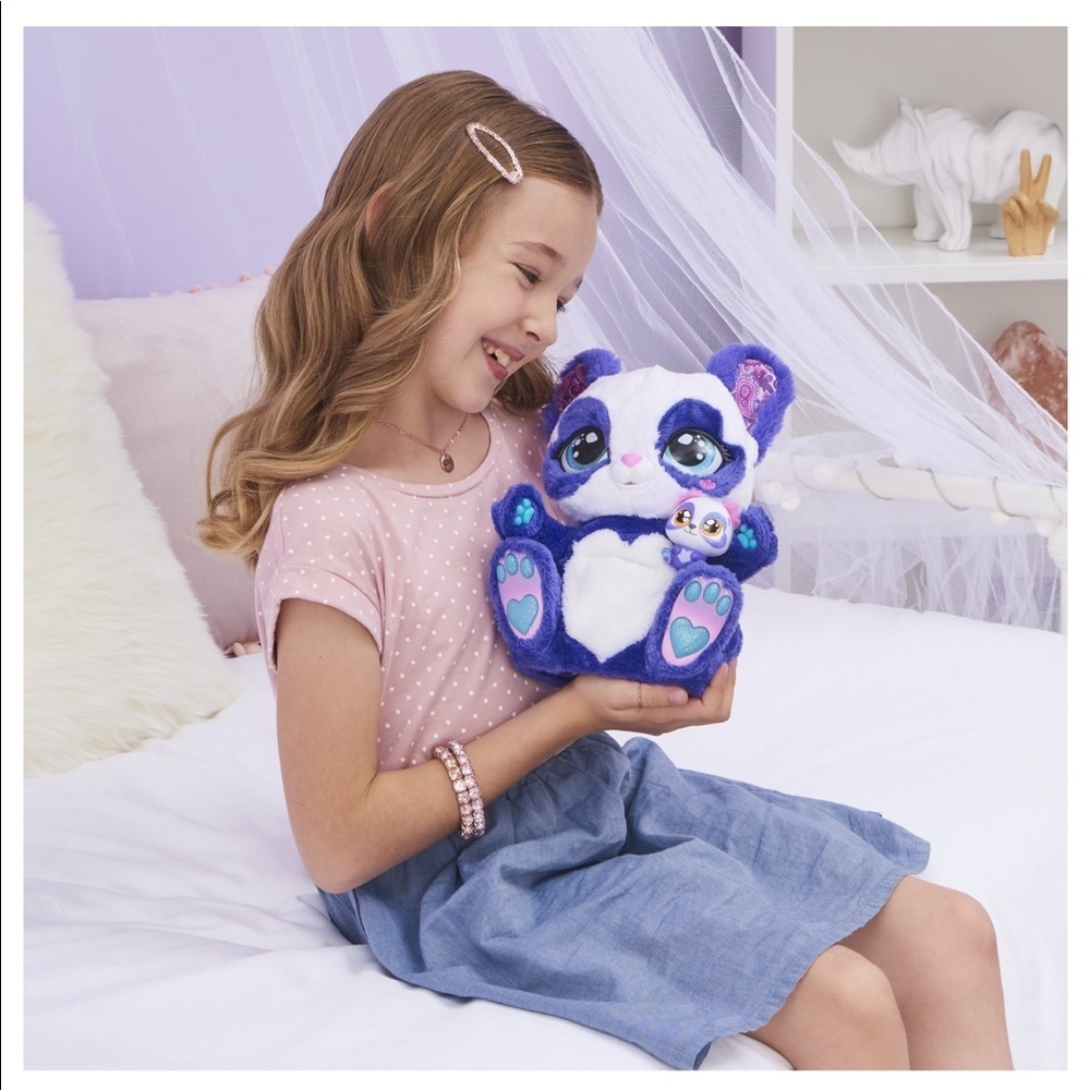 NWT- Peek A Roo, Interactive Panda-Roo Plush Toy with Mystery Baby - Picture 5 of 7
